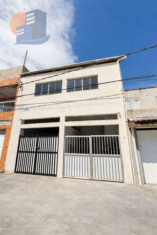 Sobrado com 2 Casas Sobrepostas - Alta e Baixa em Morrinhos, Guarujá.