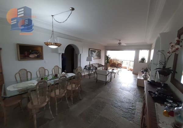 Amplo Apartamento Lado Praia!