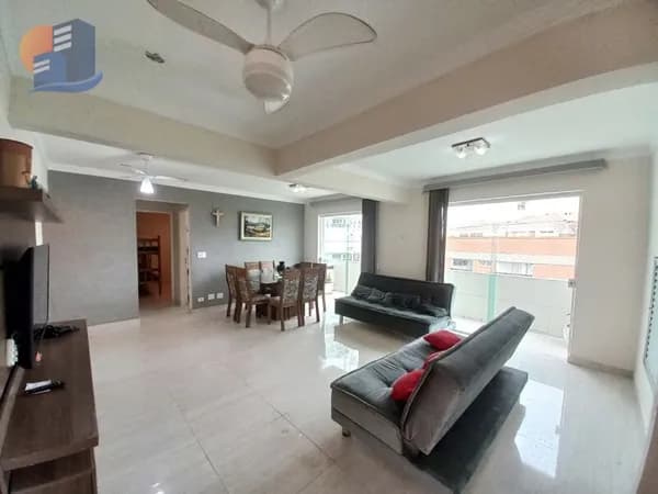 Cobertura a 400 metros da Praia da Enseada Guarujá.