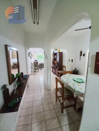 Lado Praia/Excelente localização na praia da Enseada Guarujá!