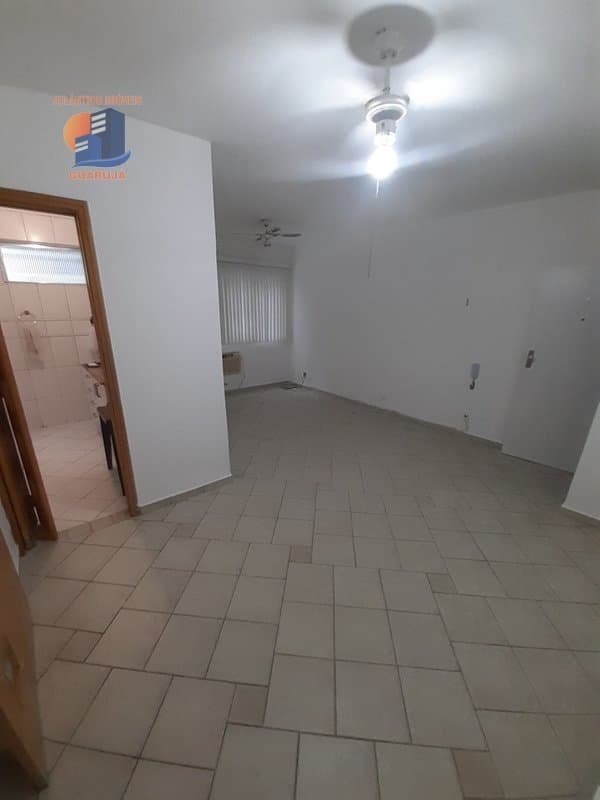 Apartamento Térreo para Venda em Praia da Enseada Guarujá-SP