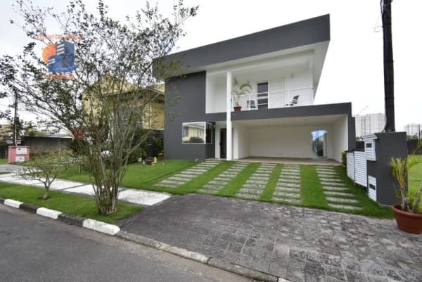 Casa Alto Padrão para Venda em Praia da Enseada Guarujá-SP