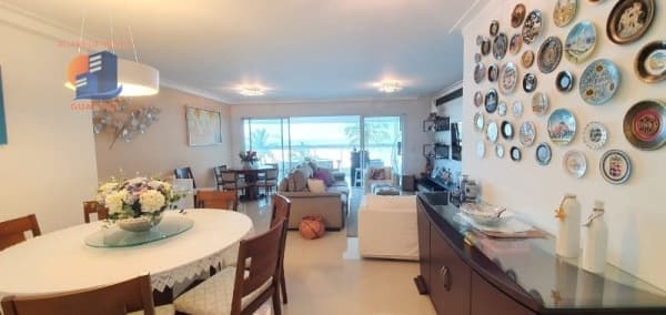 Apartamento Padrão para Venda e Aluguel em Praia da Enseada Guarujá-SP