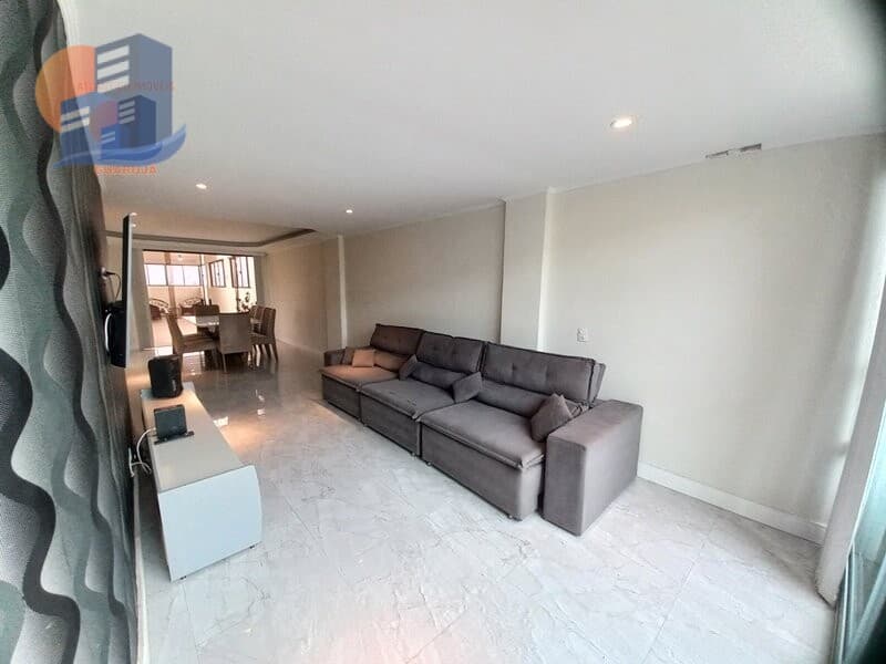Ampla Cobertura Penthouse 'Vista ao Mar' c/Terraço Gourmet e Piscina!