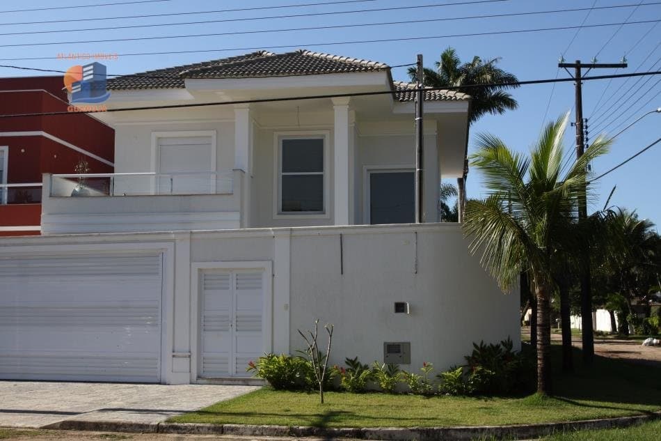 Casa Sobrado para Venda e Aluguel em Praia da Enseada Guarujá-SP
