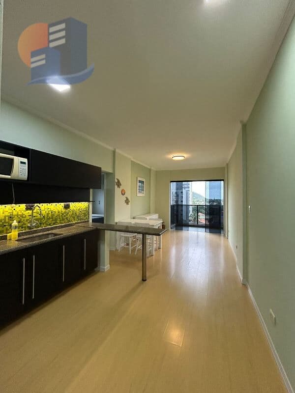 🏖️ APARTAMENTO NA PRAIA DO TOMBO – OPORTUNIDADE IMPERDÍVEL!