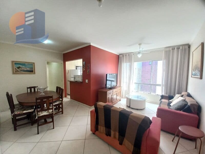 🏡 Amplo Apartamento | 3 Dormitórios com Suíte e Sacada| Praia da Enseada.