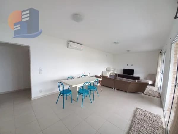 Amplo Apartamento c/ 03 Suítes Sacada Vista ao Mar.