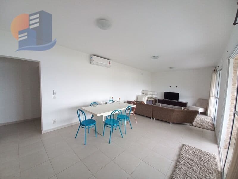 Amplo Apartamento c/ 03 Suítes Sacada Vista ao Mar.