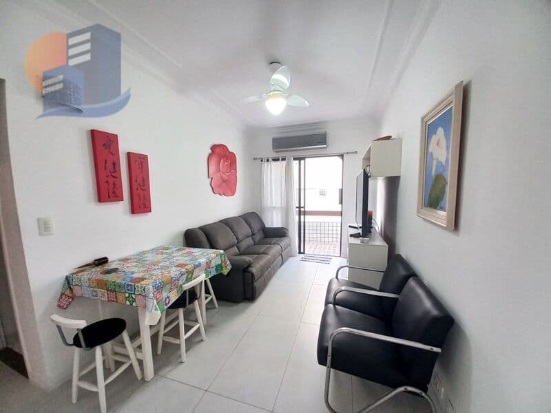 Venha Morar na Praia Apenas 150 Metros da Praia da Enseada Guarujá