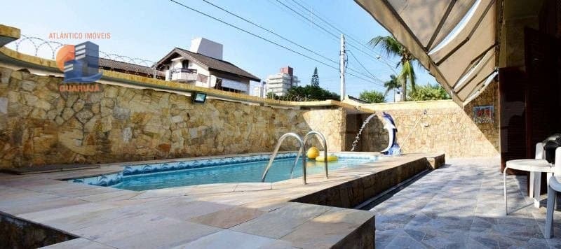 Casa Alto Padrão para Venda em Praia da Enseada Guarujá-SP