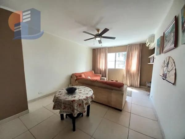 Ótima Localização, Região dos Hotéis!