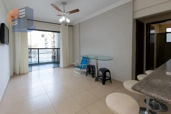 Apartamento Reformado Praia do Tombo!!! 2 dormitórios sendo 1 suíte