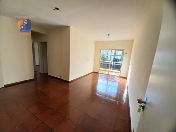 Apartamento Padrão para Venda e Aluguel em Praia da Enseada Guarujá-SP