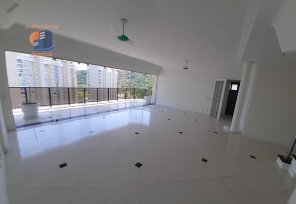 Apartamento Cobertura Duplex para Venda e Aluguel em Praia da Enseada Guarujá-SP