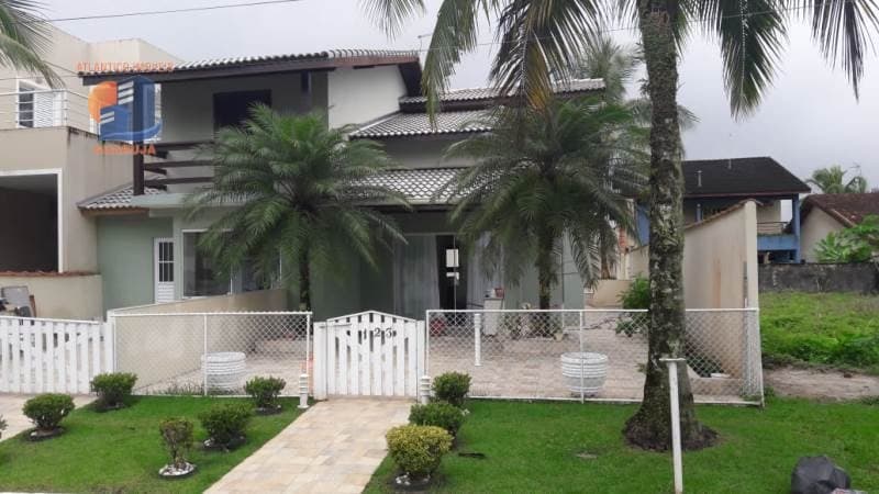 Casa em Condomínio para Venda em Praia da Enseada Guarujá-SP