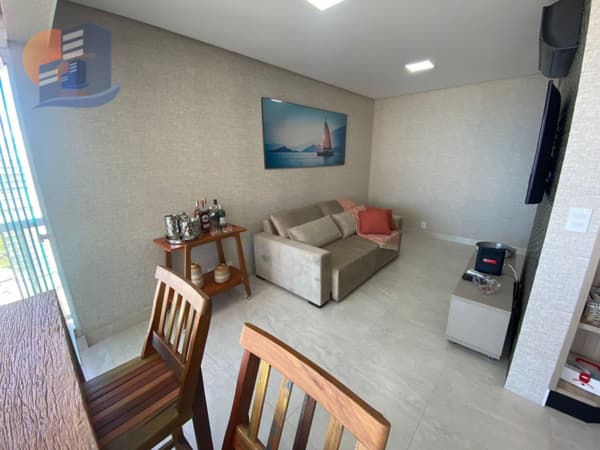 Condomínio Clube a 400 Metros da Praia da Enseada Guarujá.