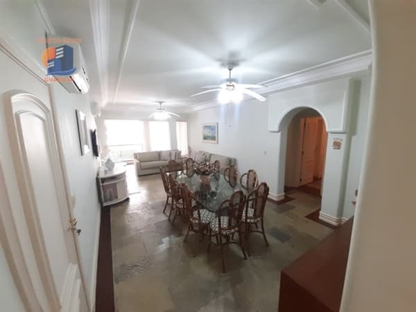 Apartamento Alto Padrão para Venda em Praia da Enseada Guarujá-SP