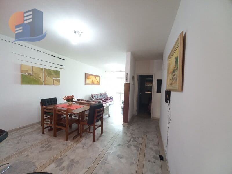 Grande Oportunidade com lazer - Praia Enseada.