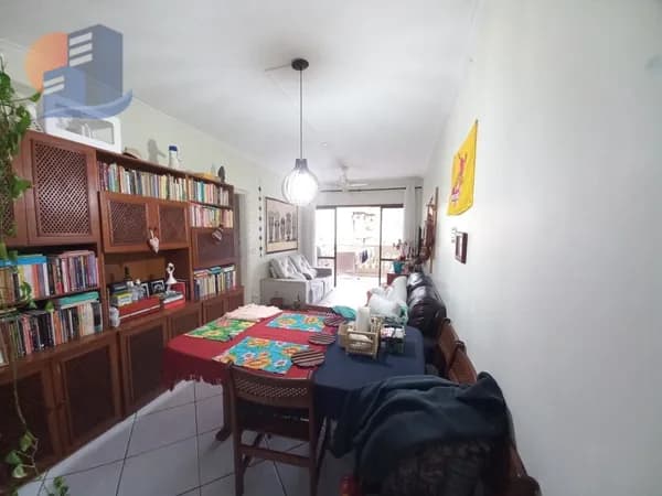 Arejado, Vista livre de frente Próximo de comércios em geral!