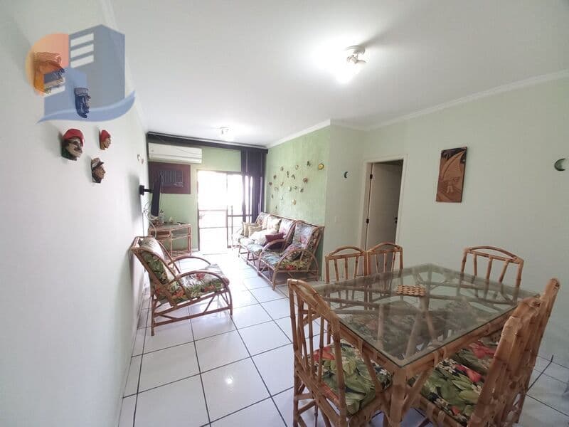 Excelente Apartamento 03 Dormitórios Região dos Hotéis.