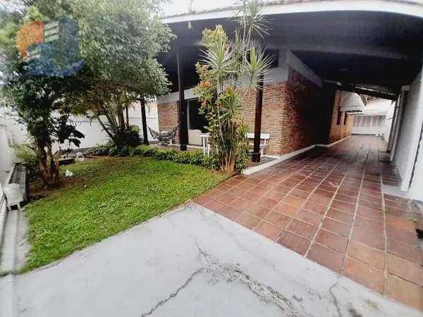 Casa na Praia das Astúrias 3 Dormitorios sendo 1 Suíte!