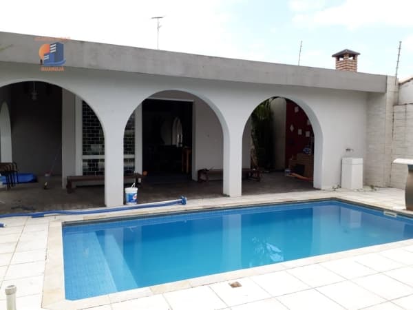 Casa Alto Padrão para Venda em Praia da Enseada Guarujá-SP