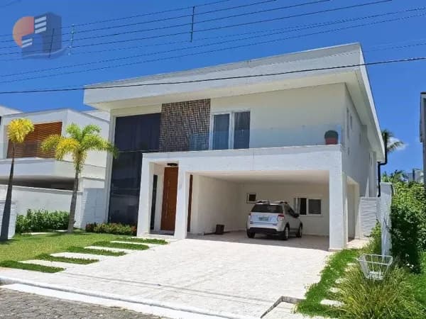 Casa Reformada em Condomínio Fechado, localizado na cidade de Guarujá SP.