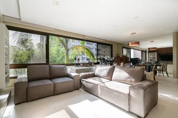 Apartamento Alto Padrão 4 suítes 03 vagas no Rio Branco
