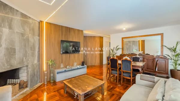 Apartamento Padrão - No Bairro Petrópolis de 3D e 2 Vagas de Garagem: