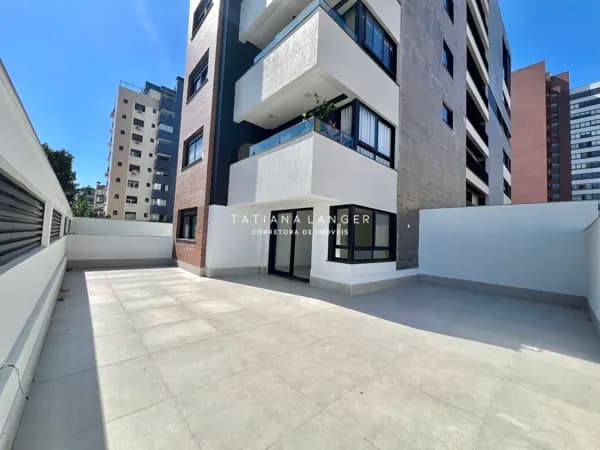 Apartamento Garden com 180m² 02 suítes 02 vagas no Petrópolis