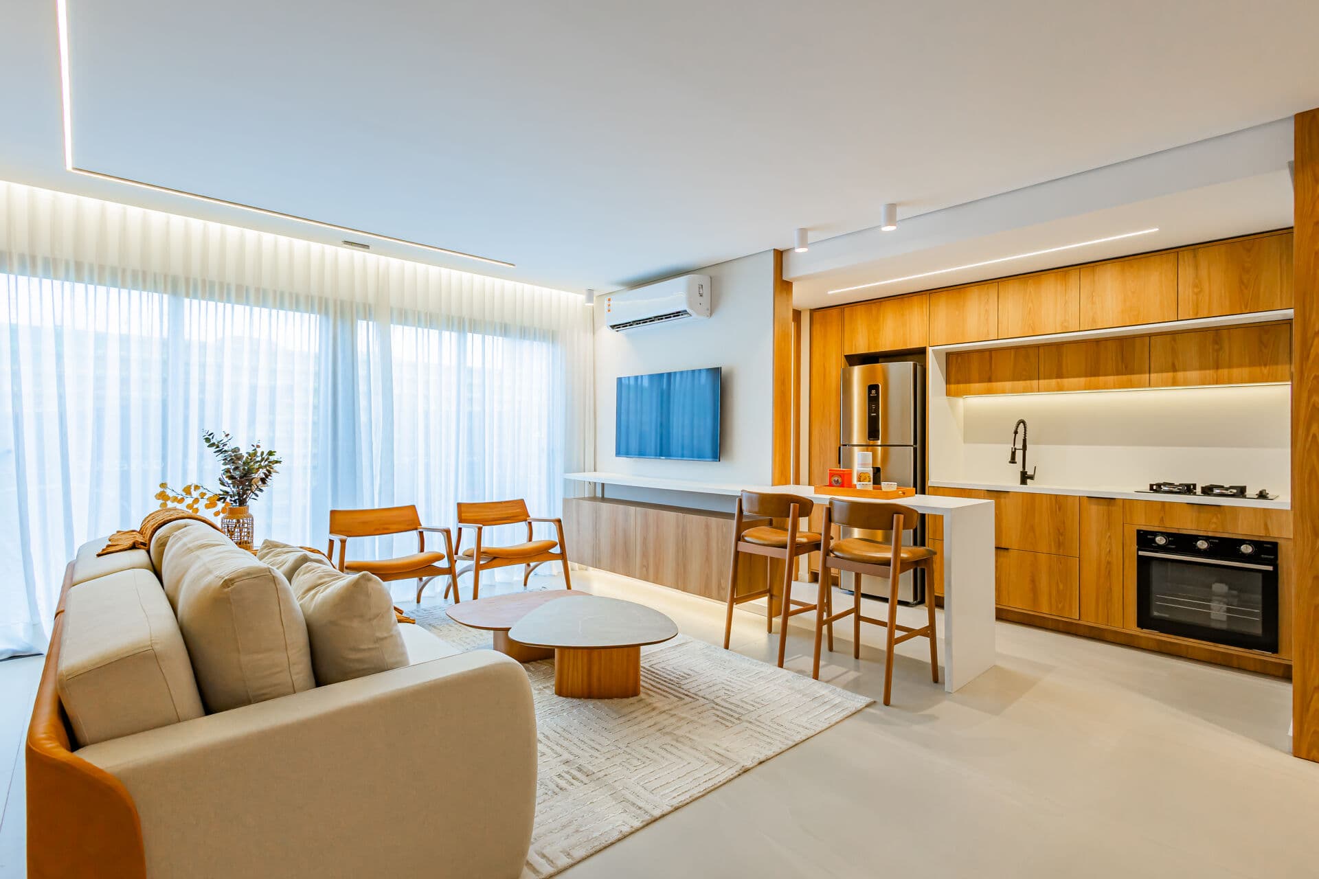 Apartamento 03 dorm com suítes 02 vagas na Lima e Silva - Azenha