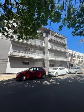 Apartamento Térreo Centro de SL