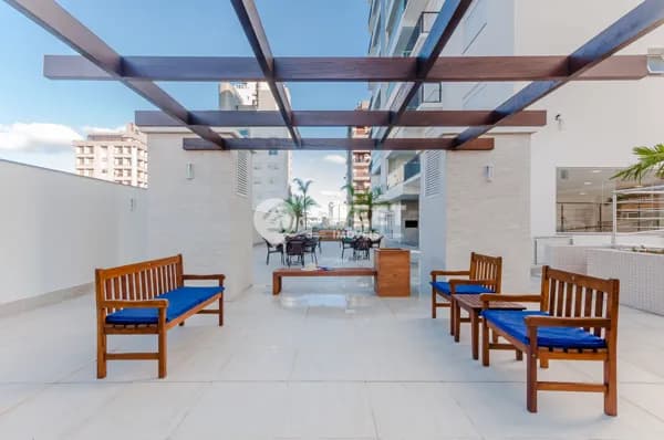Apartamento- MOBILIADO (03 vagas)