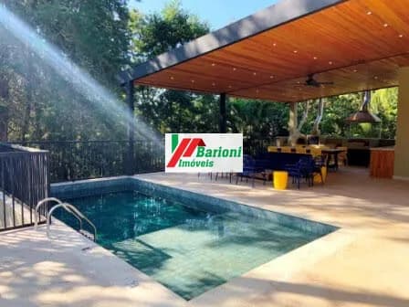 Casa de Condomínio em Atibaia - Tanque