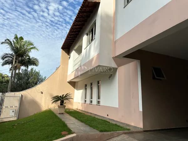 SOBRADO JARDIM CHAMPAGNAT