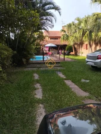 Casa espetacular no Laranjal, frente norte , ( Parte alta ) !!