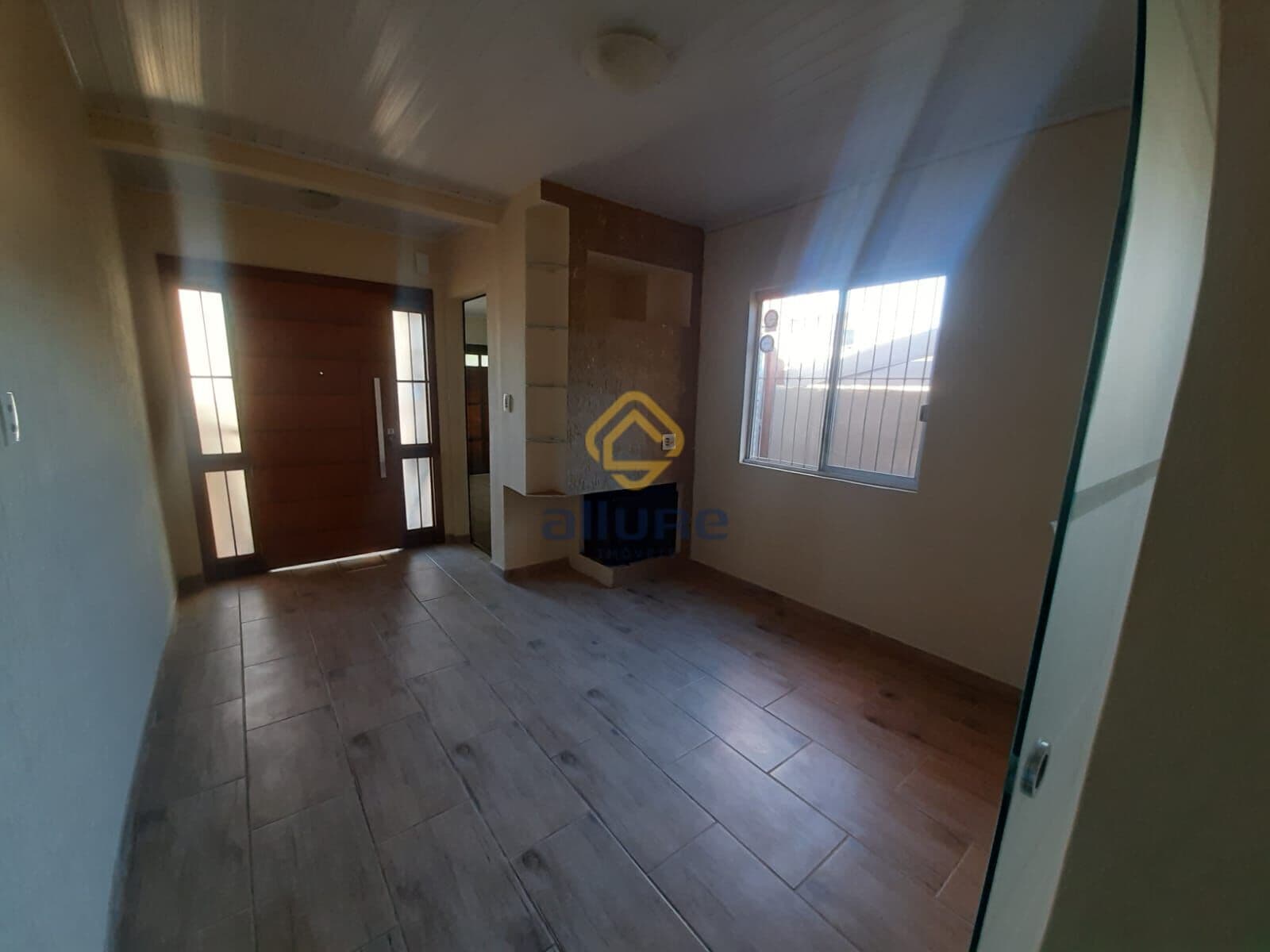 🏡 Ótima Oportunidade de Casa Semi-Mobiliada no Areal!