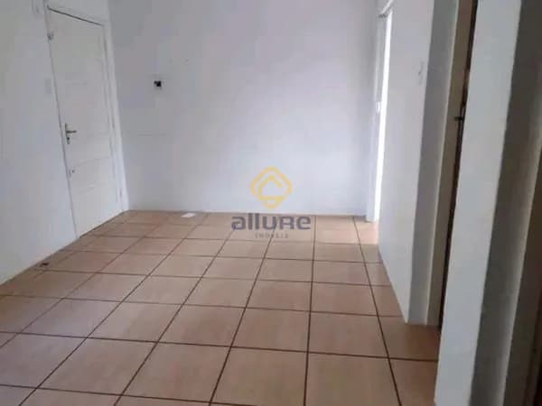 Apartamento 2 dormitórios à venda na Guabiroba