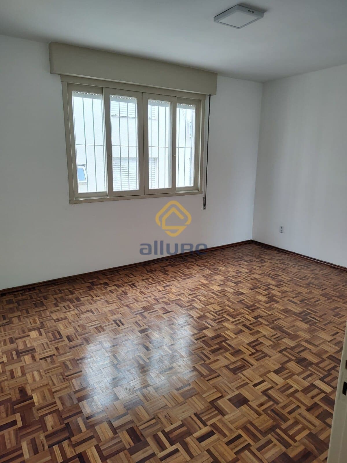 Apartamento Amplo Central