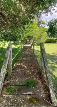 Sítio com 1,3 hectare próximo ao CAVG