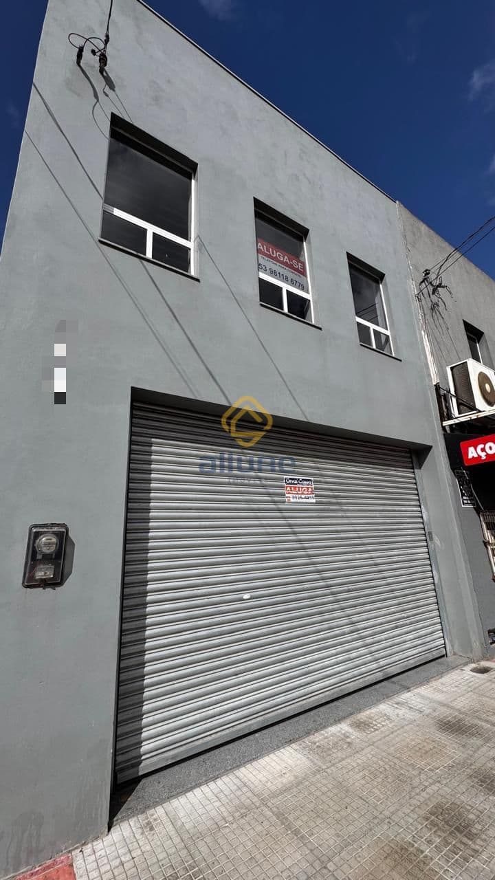 Prédio/Edifício Inteiro em Pelotas - Centro