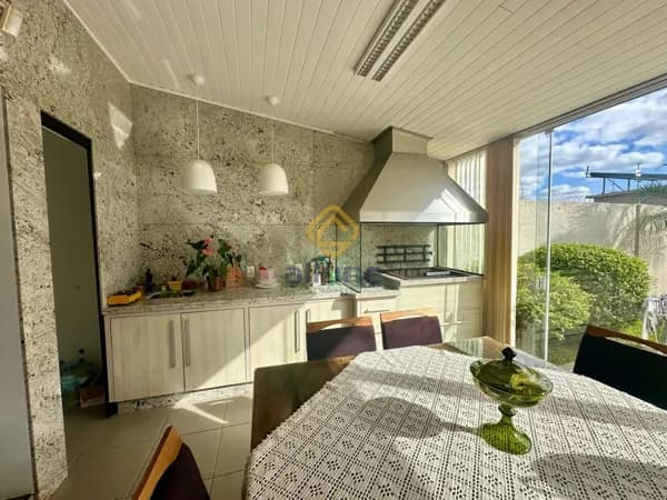 Casa Alto Padrão na Colina do Sol !!