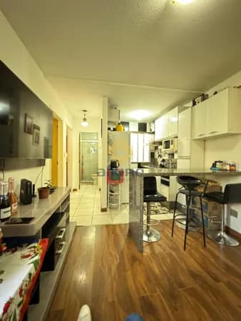Apartamento térreo próximo Shopping !!