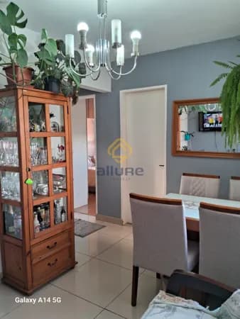 Apartamento Semi Mobiliado