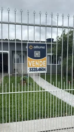 Casa com terreno amplo no Fragata !