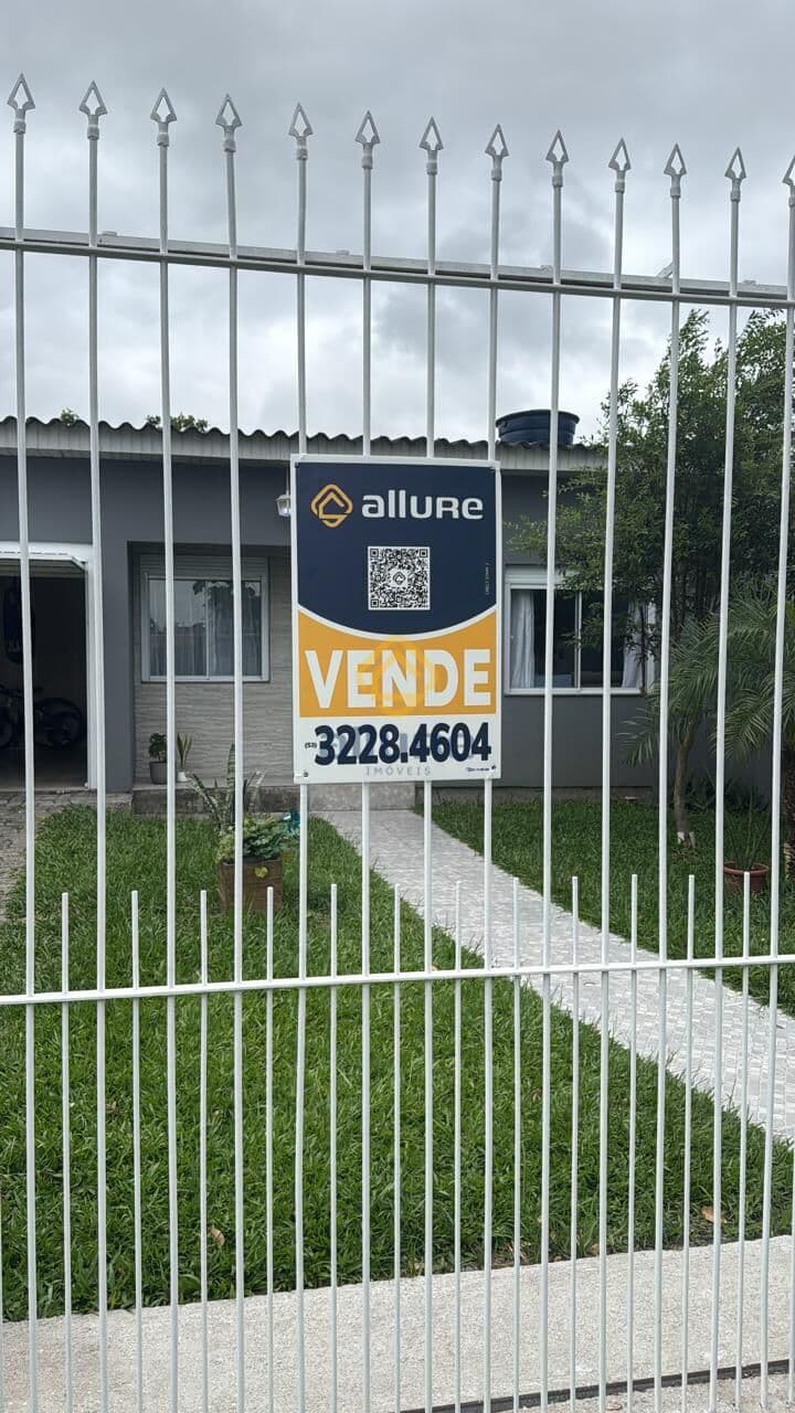 Casa com terreno amplo no Fragata !
