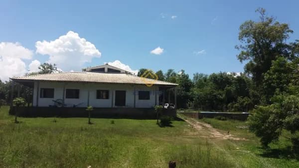 Amplo casa com piscina no bairro fragata
