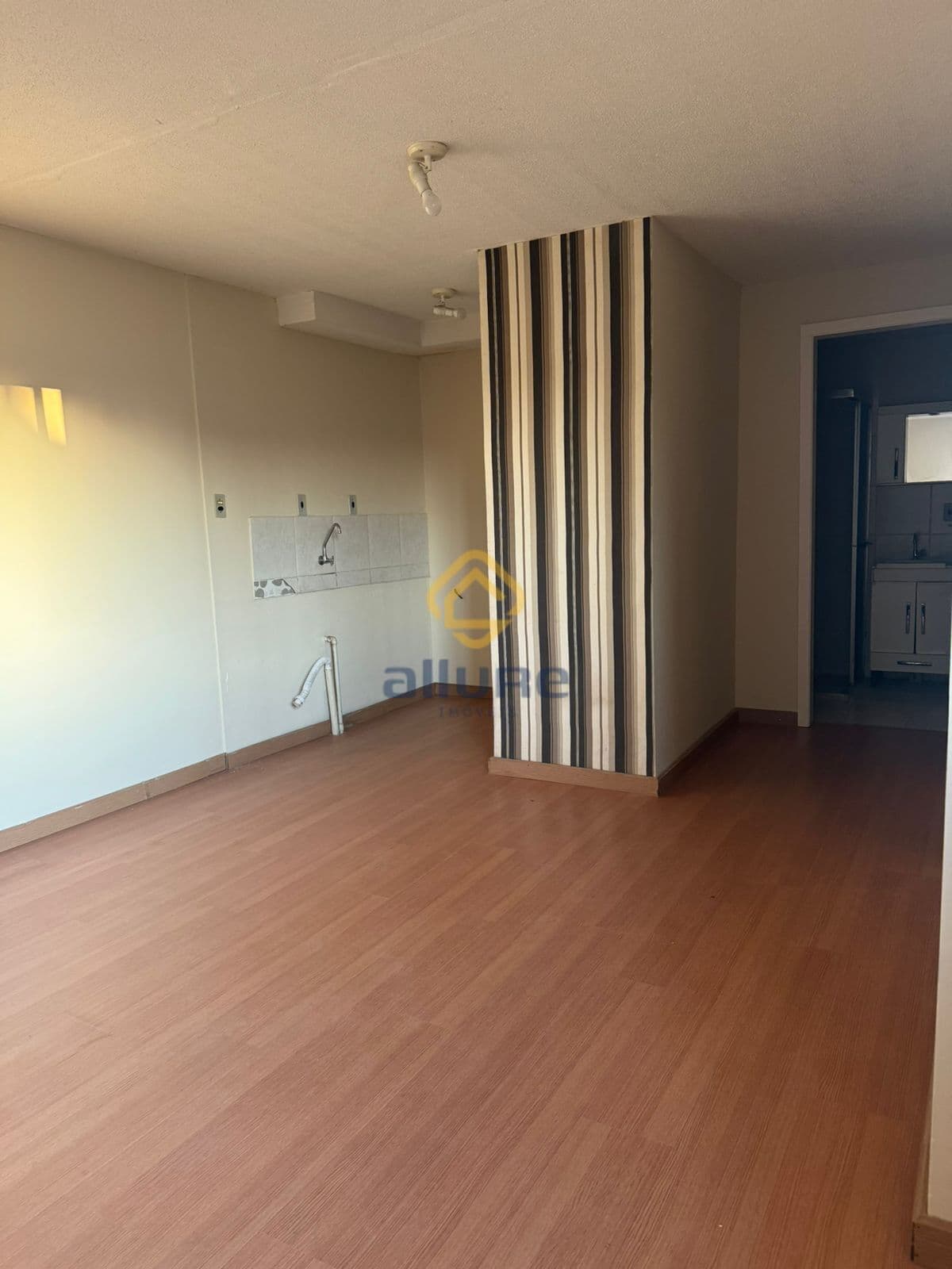 Apartamento térreo recém reformado no Fragata !!