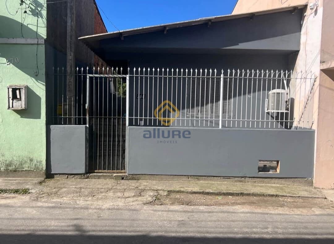 Casa em Pelotas - Centro